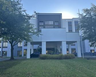 土尔沙医学区凯悦广场酒店 - 图尔萨 - 建筑