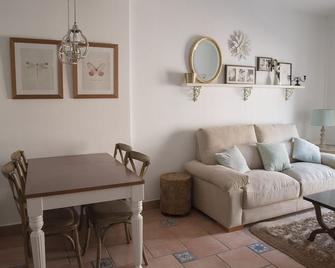 Apartamento Carretera Sierra - 格拉纳达 - 客厅
