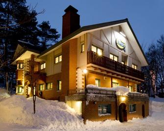 兰多斯丹克鲁内兹山林小屋 - 长野 - 建筑
