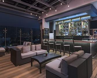 特古西加尔巴凯悦嘉轩酒店 - 特古西加尔巴 - 酒吧