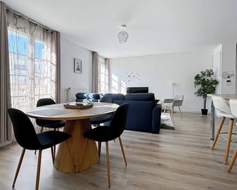 Cosy Apartment Near Disneyland Paris - Serris - 餐厅