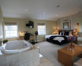 Suite Duplex Ensuite with Bath Tower Suite at The Keep - 约维尔 - 睡房