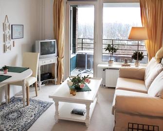 Comfortable holiday stay in Glücksburg - 格吕克斯堡 - 客厅