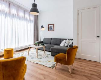 The Old Store: A Completely Renovated Apartment In The Center Of Leiden - 莱顿 - 客厅
