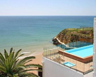 洛卡马尔专享酒店及Spa - 仅限成人 - 阿尔布费拉 - 游泳池