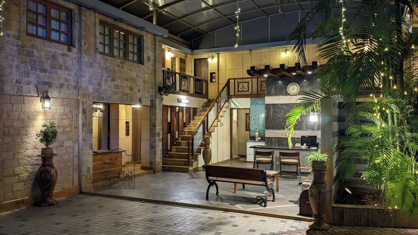 海滩花园酒店