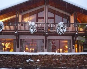 图尔玛丽娜餐厅酒店 - La Plagne-Tarentaise - 建筑