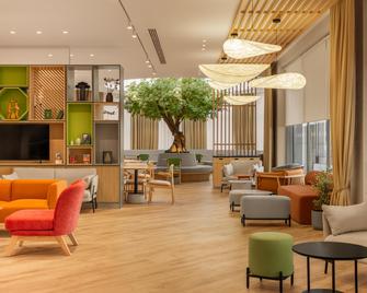 阿拉木图智选假日酒店 - 阿拉木图 - 休息厅