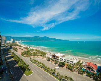 岘港钻石海酒店 - 岘港 - 海滩