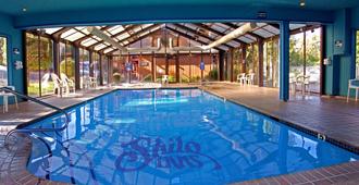 本德希洛酒店 - 本德 - 游泳池