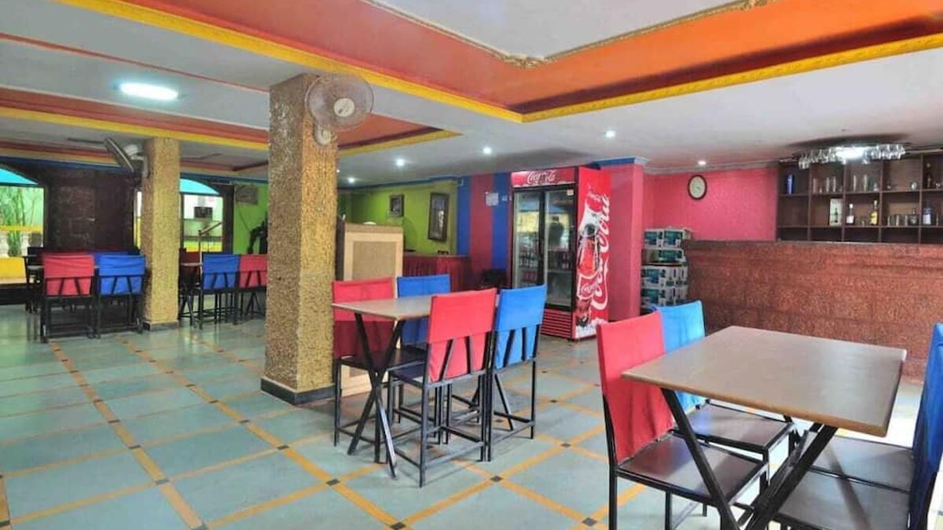 克里斯假日酒店