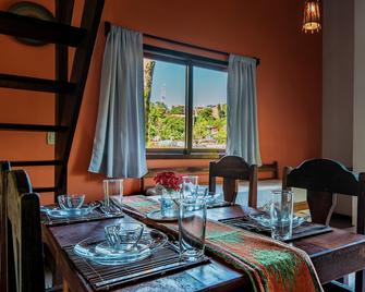 Areia Branca Apart 酒店 - 莫鲁-迪圣保罗 - 餐厅