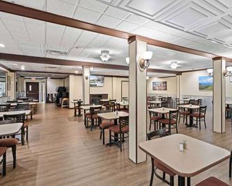 克拉丽奥套房酒店 - 费尔班克斯 - 餐馆
