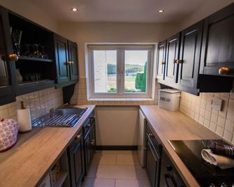 Talbot House Sleeps 5 (3 Bedrooms) - Pooley Bridge - 厨房