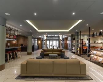 布达佩斯阿迪纳公寓酒店 - 布达佩斯 - 休息厅