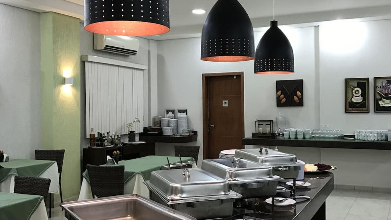 伊高斯经典酒店
