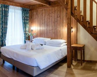 Chalet Du Lys Hotel & Spa - 尚波吕克 - 睡房