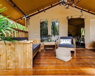 Sugarneck Property with The Cabin - Sleeps up to 22 - 桑福德(北卡罗来纳州) - 露台