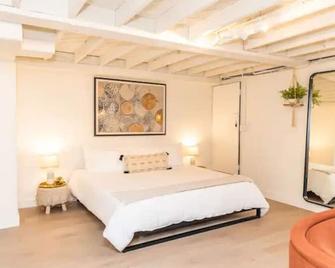 Lovely Studio in the Heart of Little Italy - 圣地亚哥 - 睡房