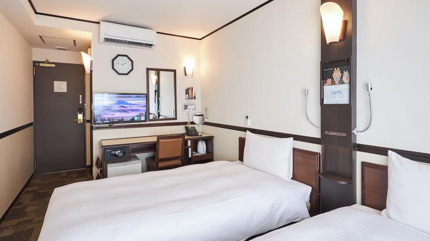 东横 INN 三重津站西口