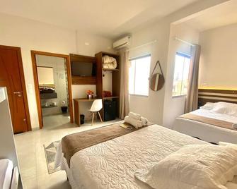 Pousada Villa Vantino - 佩尼亚 - 睡房