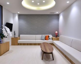花小路人民酒店 - 奈良市 - 客厅