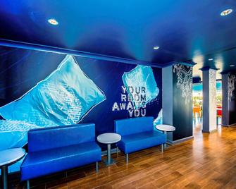 宜必思快捷布里斯班机场酒店 - 布里斯班 - 休息厅