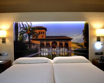 萨比卡波塞尔酒店 - 格拉纳达 - 睡房