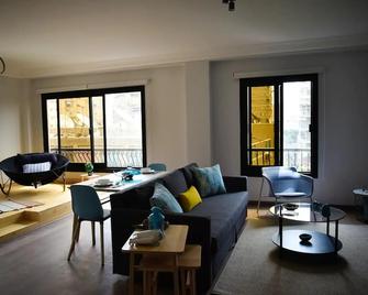 Luxury Studio in Cairo's City Centre - 开罗 - 客厅