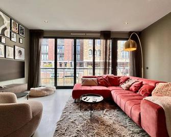 An Urban Residence Just 5 Minutes From Jordaan - 阿姆斯特丹 - 客厅