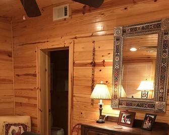 Private & Quaint Barn-Cottage only 6.9 miles from the Oxford Square! - 牛津(密西西比州) - 客房设施