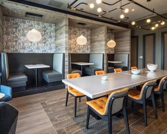Pet-friendly Community! | Near Parks | Woodmont Triangle | by GLS - 切维蔡斯 - 餐馆
