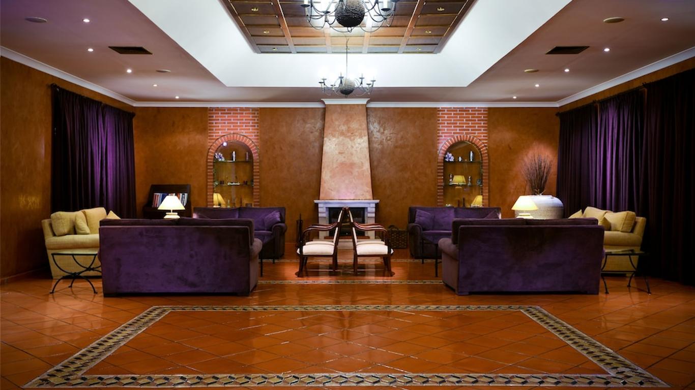 格尔阿尔巴拉别墅酒店