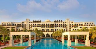 卓美亚斯布尔宫酒店 - 迪拜 - 游泳池