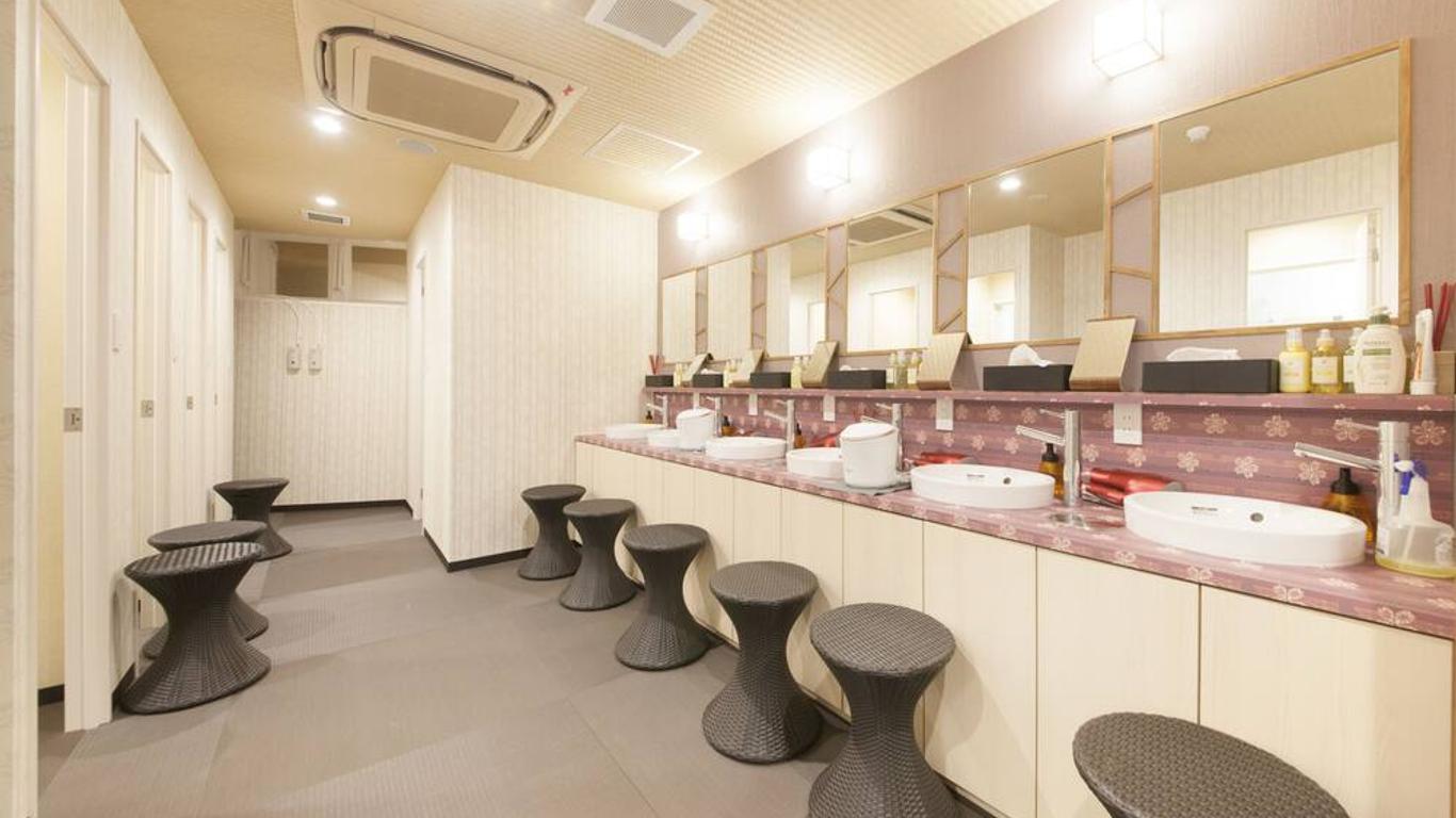 东方桑拿胶囊酒店