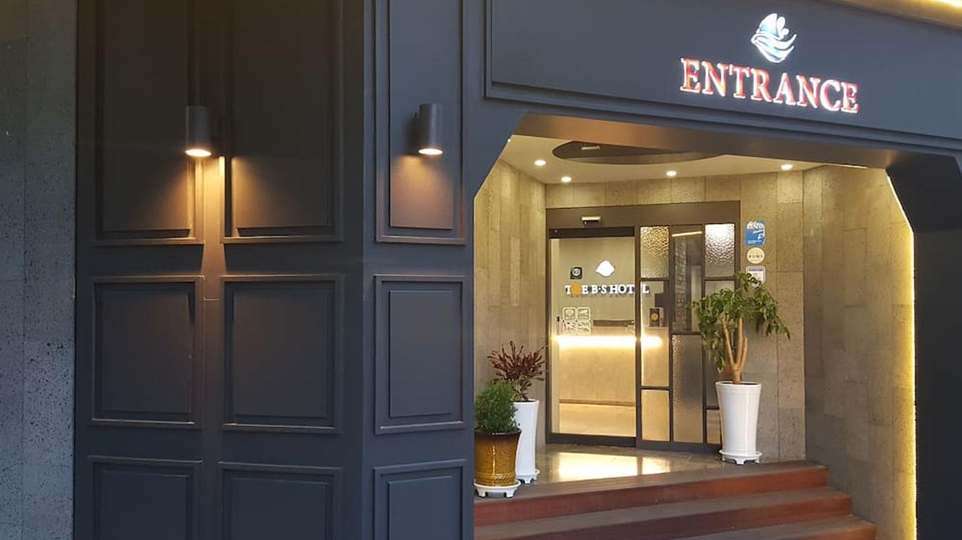 Bs酒店
