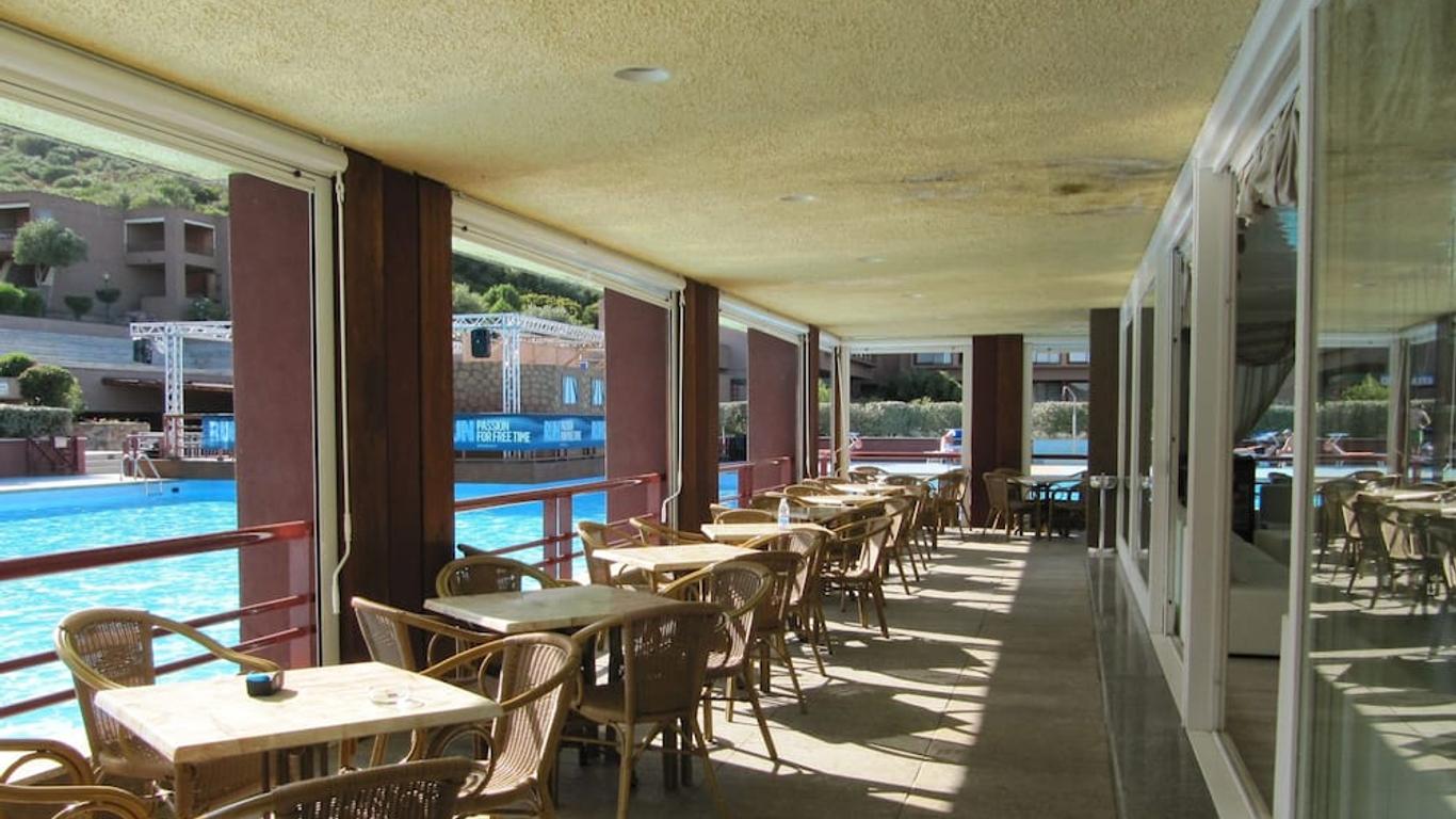 库娜娜中央度假公寓式酒店