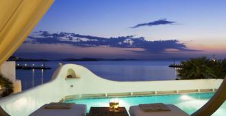 哈摩尼精品酒店 - 米科諾斯岛 - 游泳池