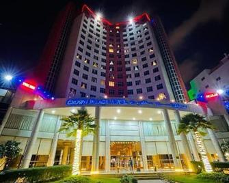 皇冠宮殿飯店及套房阿治曼 - 阿治曼 - 建筑