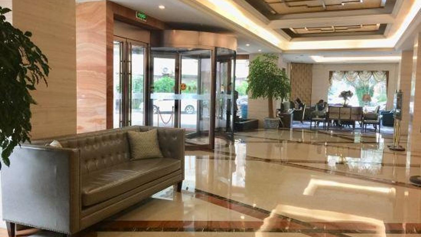 杭州莲花宾馆（西湖武林门地铁站店）