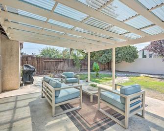 Stylish Bakersfield Getaway with Pool Table! - 贝克斯菲尔德 - 露台