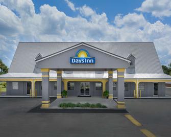 75号州际公路戴斯酒店 - 湖城 - 建筑