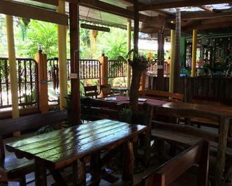 登山者营地酒店 - 清迈 - 餐馆