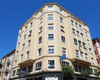 麦哲伦酒店 - 桑坦德 - 建筑