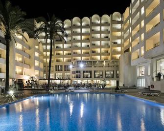 最佳英达罗酒店 - 莫哈卡尔 - 游泳池