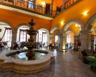 莫拉莱斯历史殖民历地市区酒店 - 瓜达拉哈拉 - 大厅