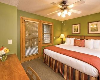Romantic Gatlinburg Getaway - 加特林堡 - 睡房