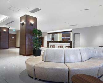八户大和鲁内酒店 - 八户市 - 大厅