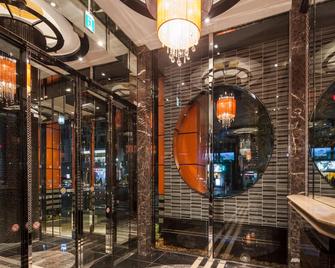 东新宿歌舞伎町东阿帕酒店 - 东京 - 大厅