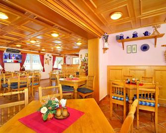 阿尔巴膳食公寓 - 什平德莱鲁夫姆林 - 餐馆